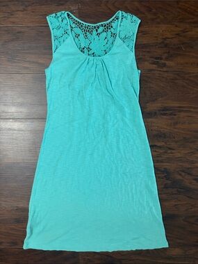 Tommy Bahama Sleeveless Lace-Back Dress
